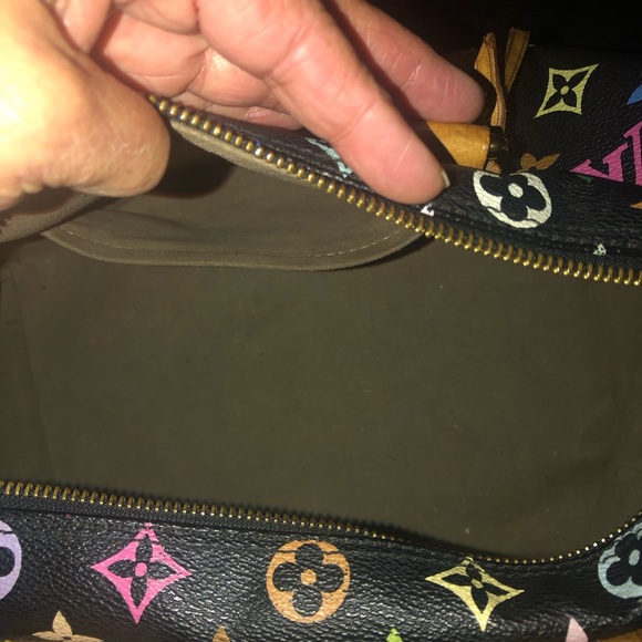 Louis Vuitton multiple color handbag with matching wallet - Picture 6 of 16